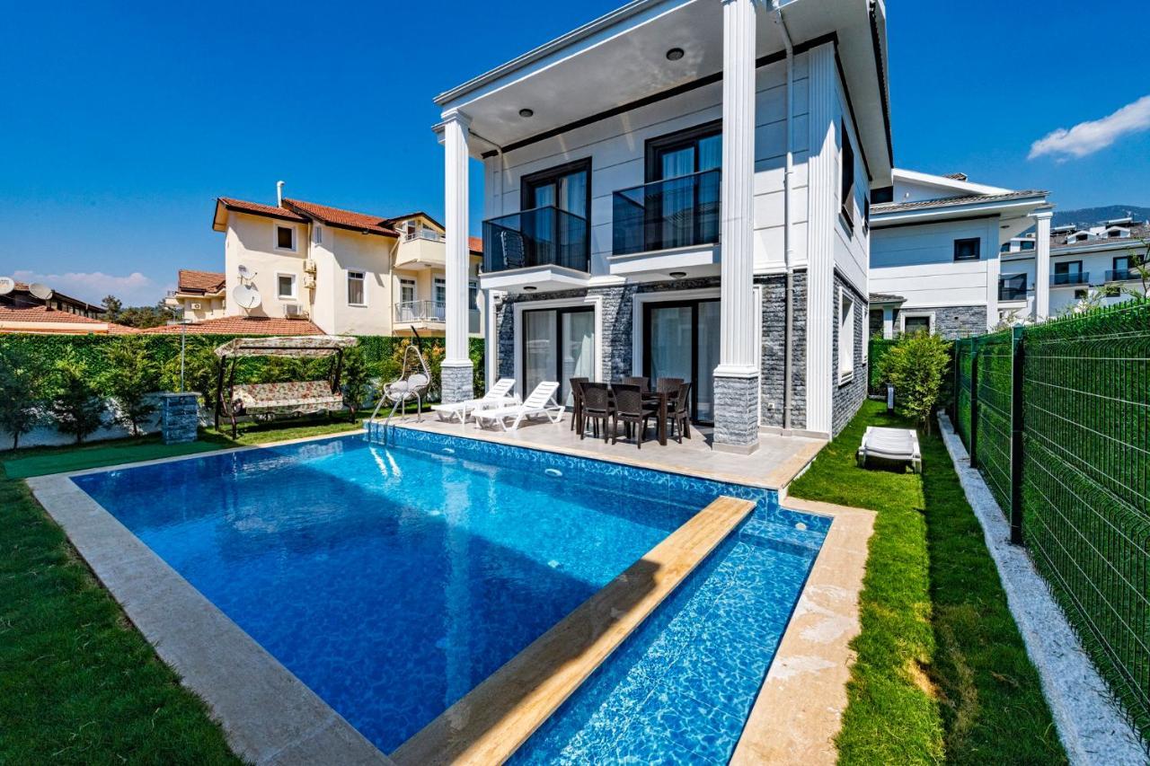 Salkim- 4 Bedroom Holiday Villa In Oludeniz Fethiye Esterno foto