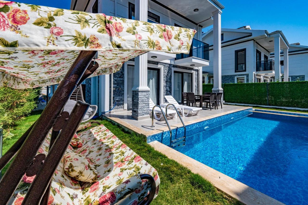 Salkim- 4 Bedroom Holiday Villa In Oludeniz Fethiye Esterno foto